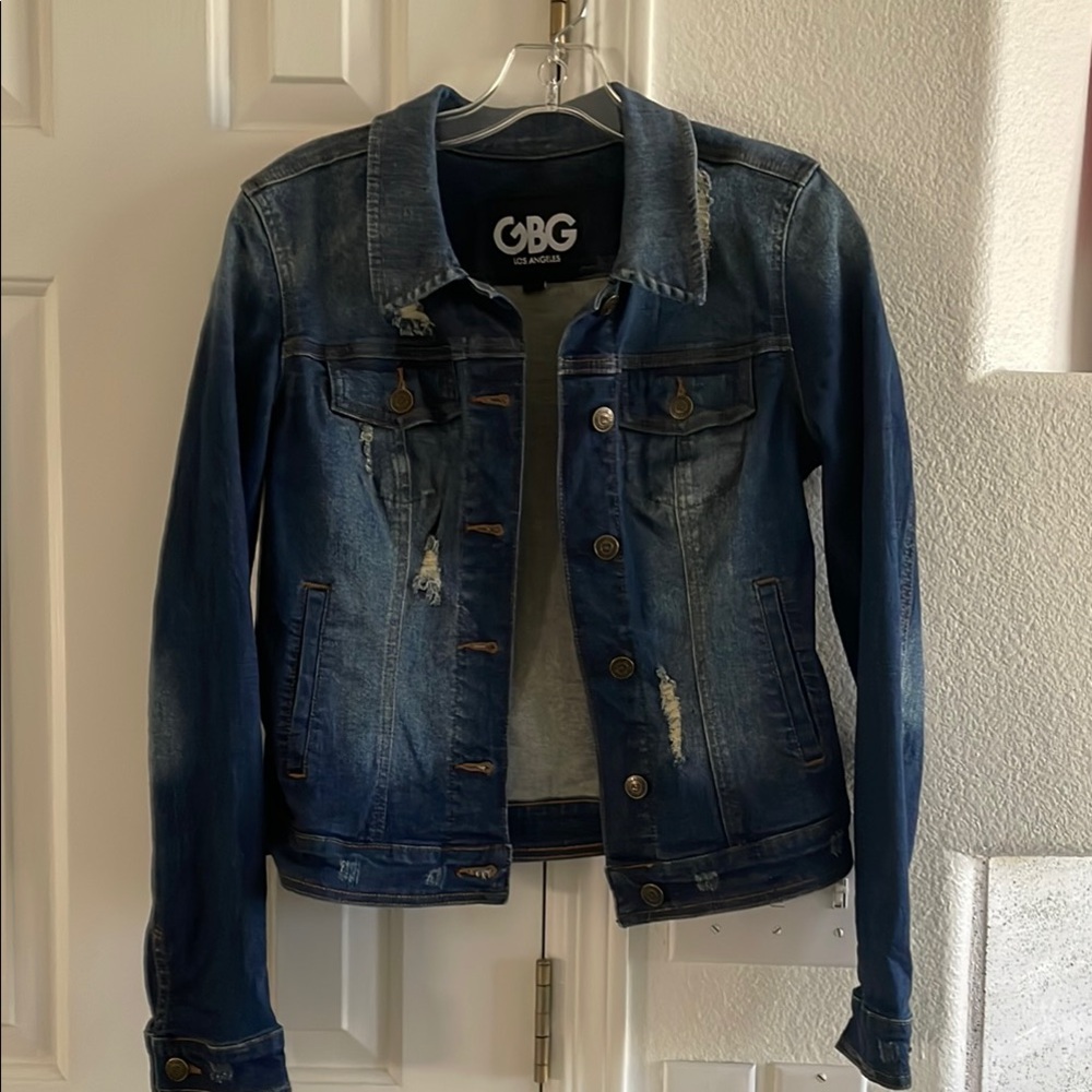 GBG Los Angeles made by Guess Blue Cropped Jean Jacket with Distressed Details